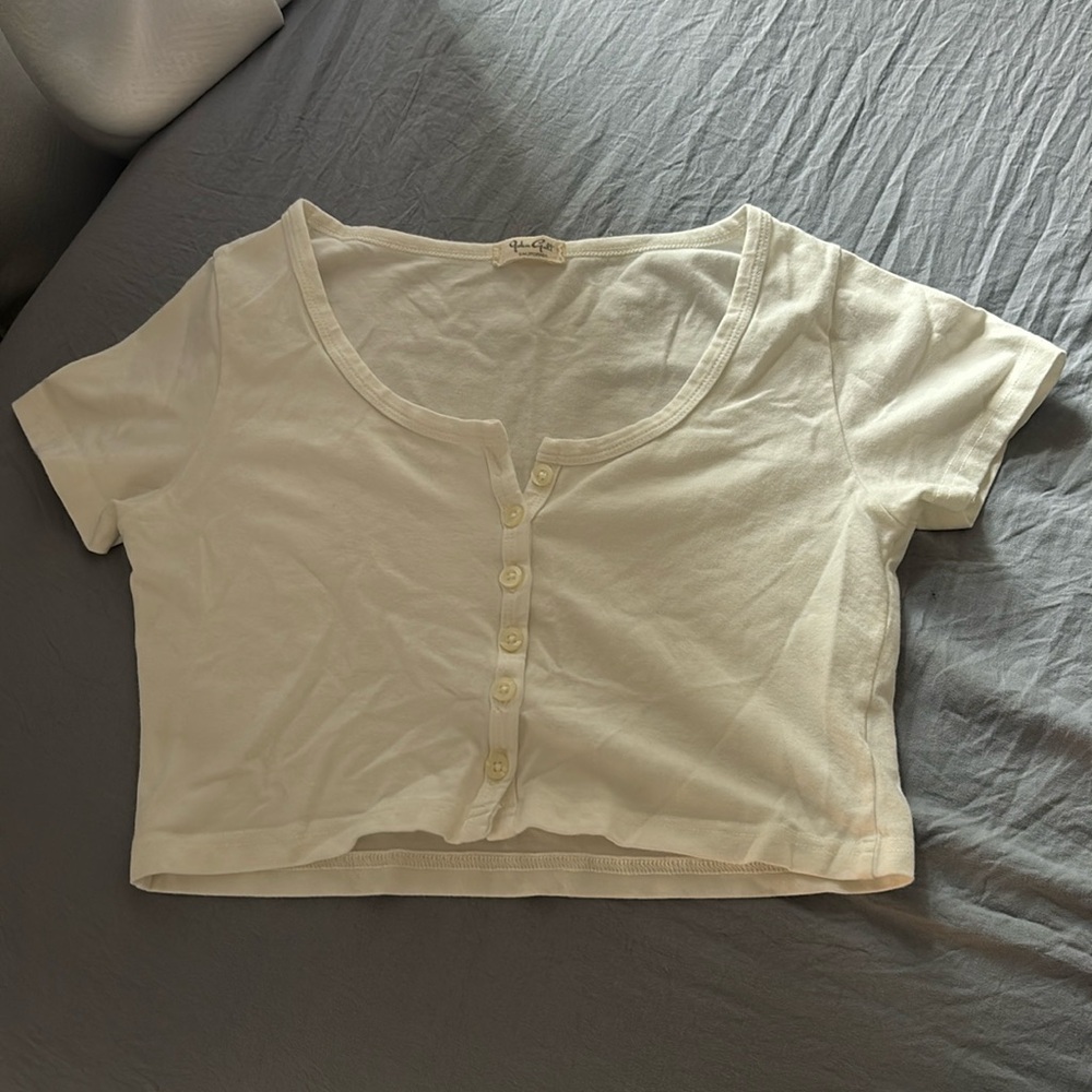 Brandy Melville Zelly Top
